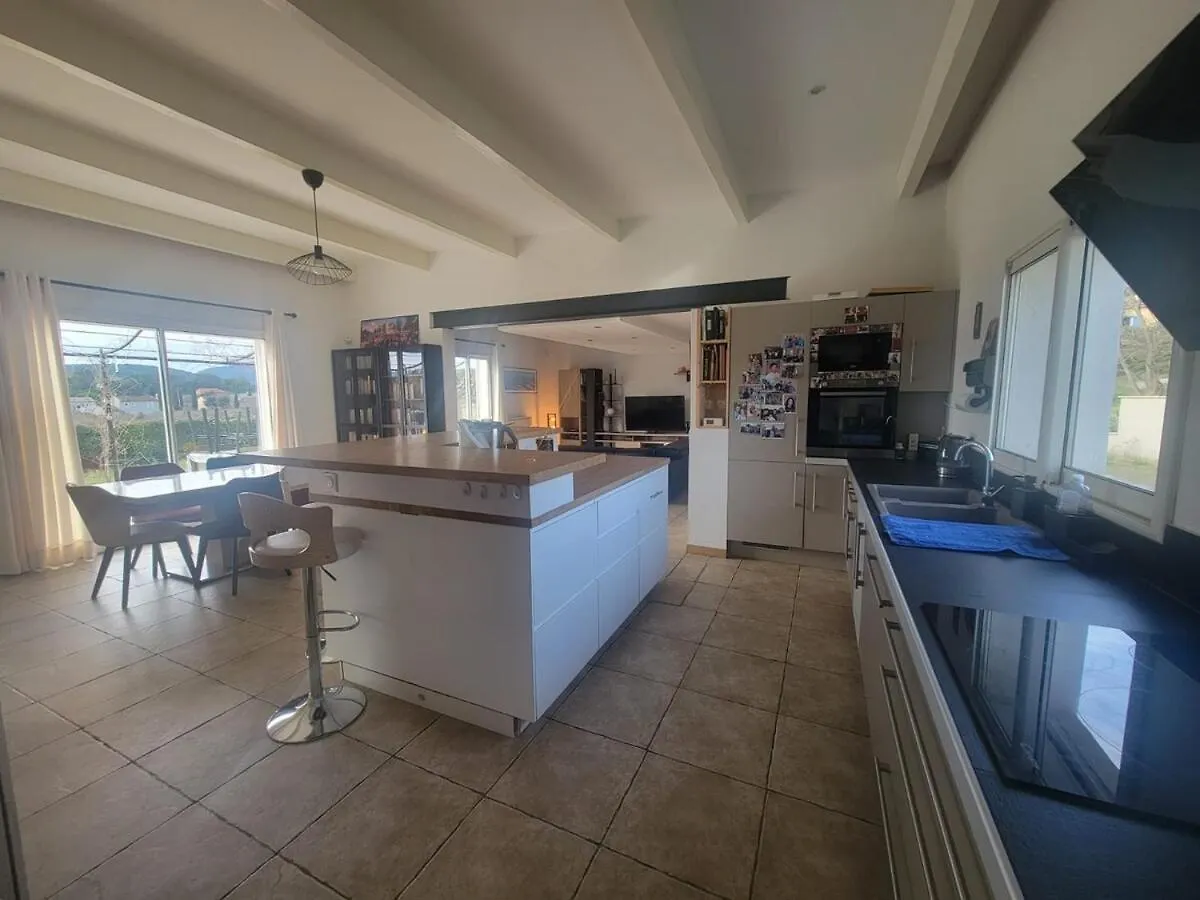 Holiday home Villa Avec Piscine Et Vue Vaison-la-Romaine